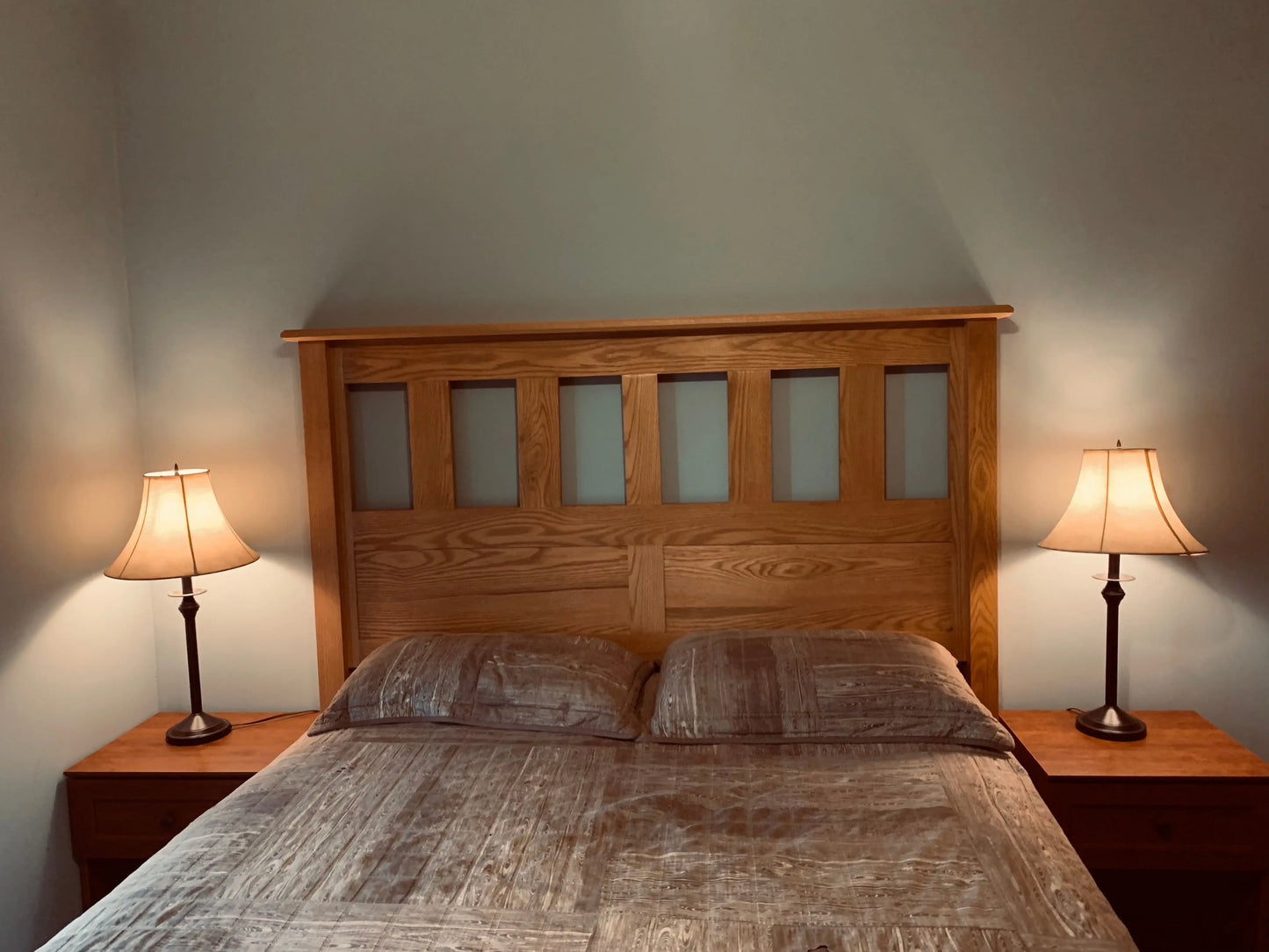 Red Oak Headboard InspirTech