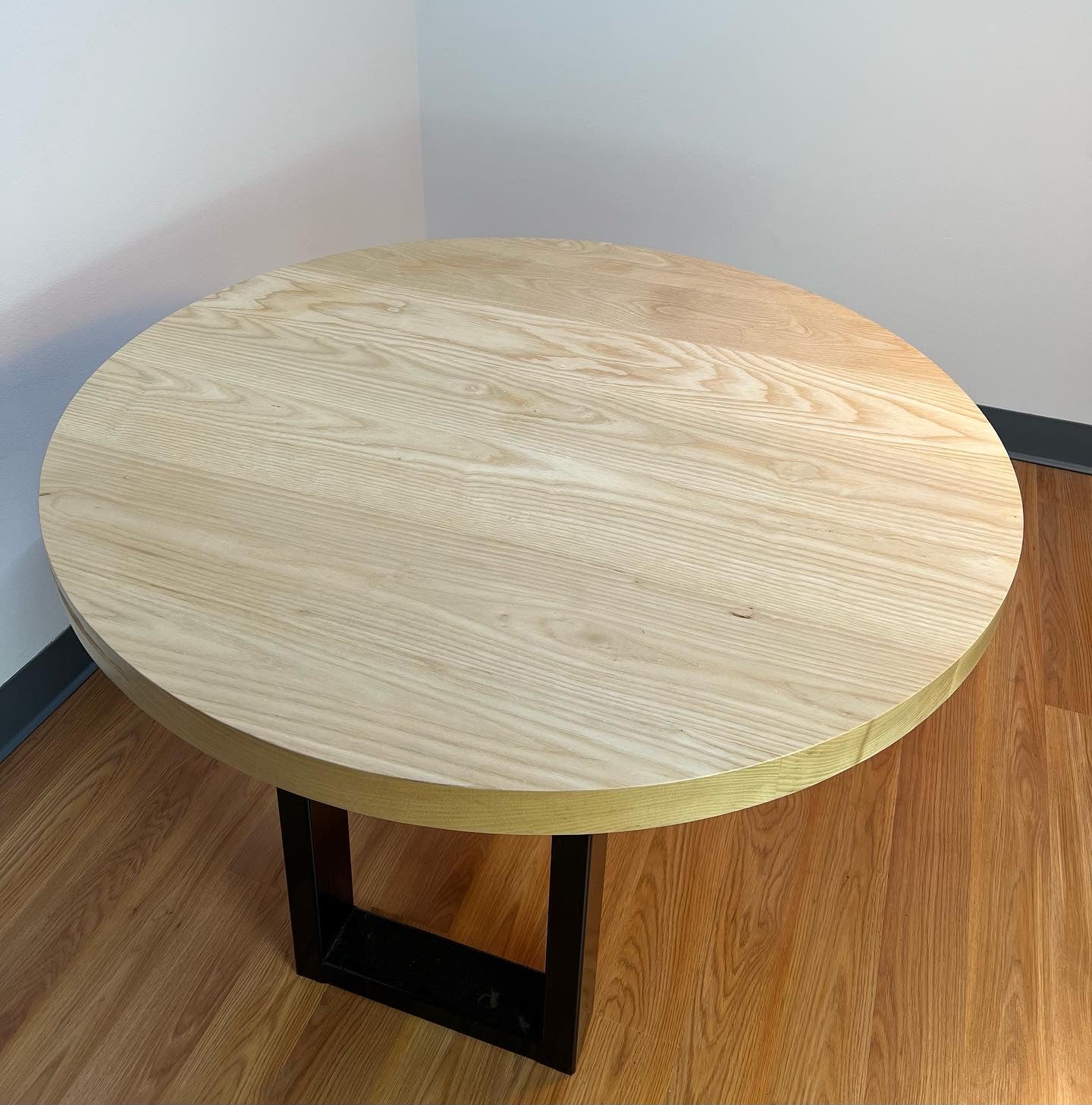 Round Coffee Table