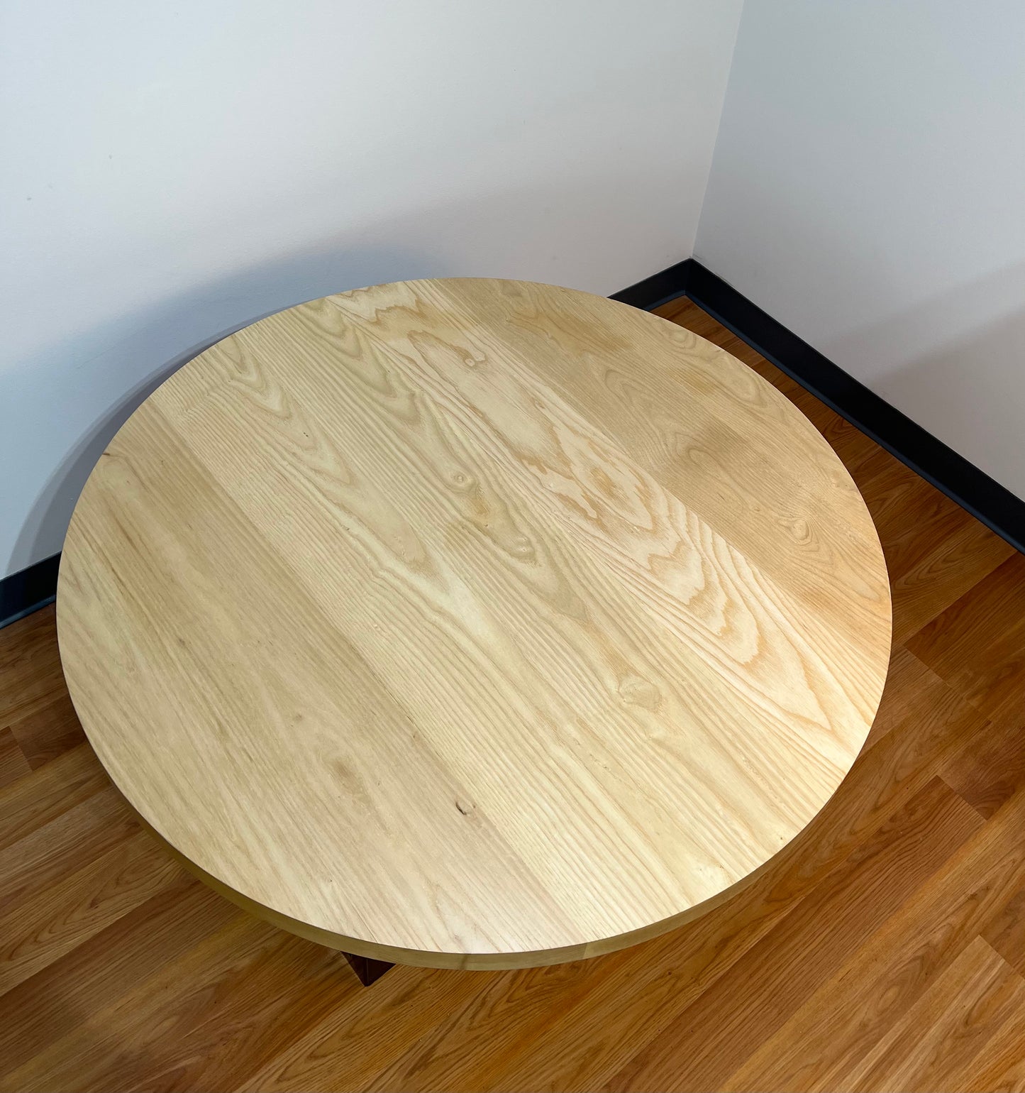 Round Coffee Table